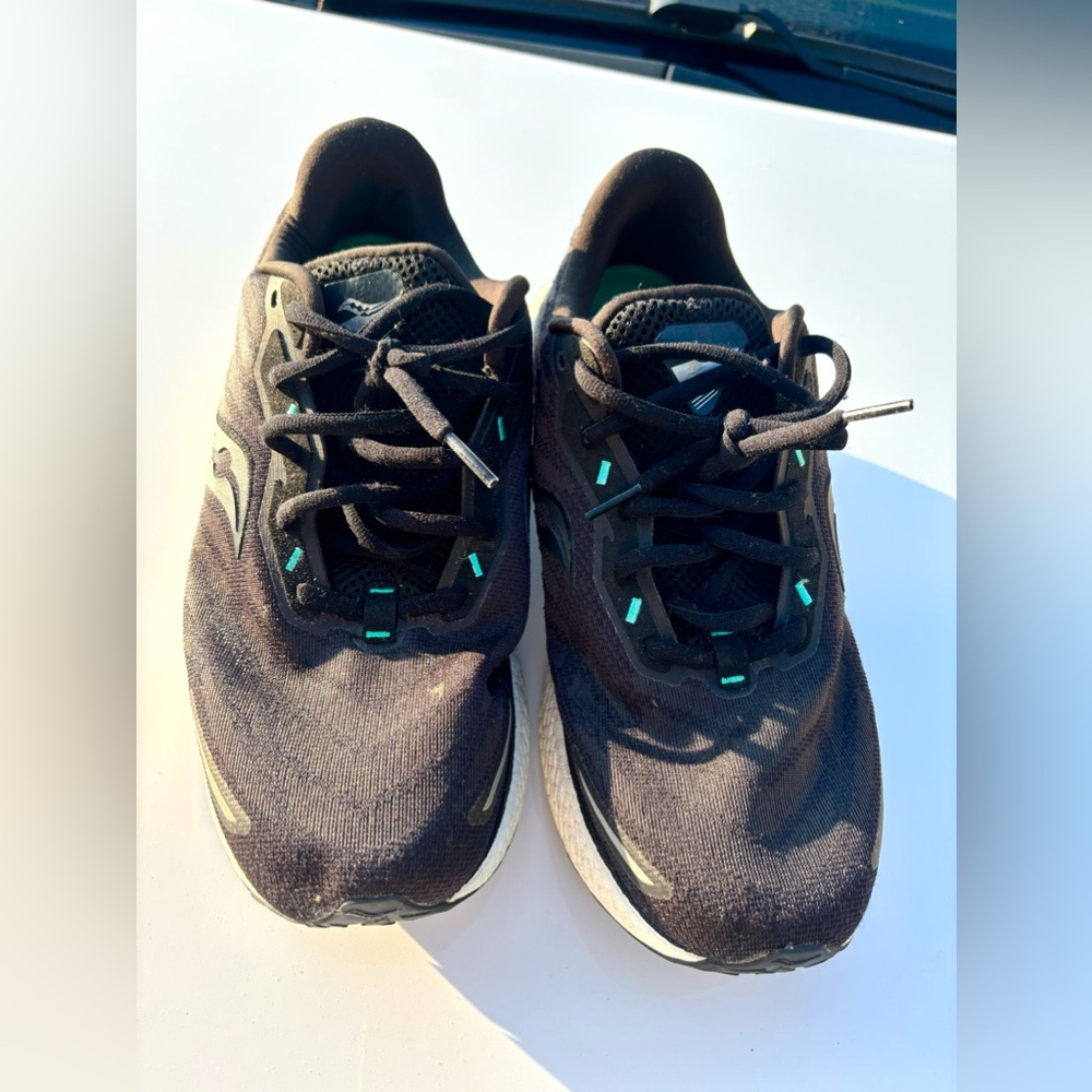 Saucony Triumph 19 Running Walking Shoes Women’s Size 12 Wide Sneakers - Picture 4 of 16